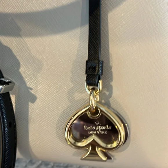 Kate spade medium crossbody - Picture 8 of 8